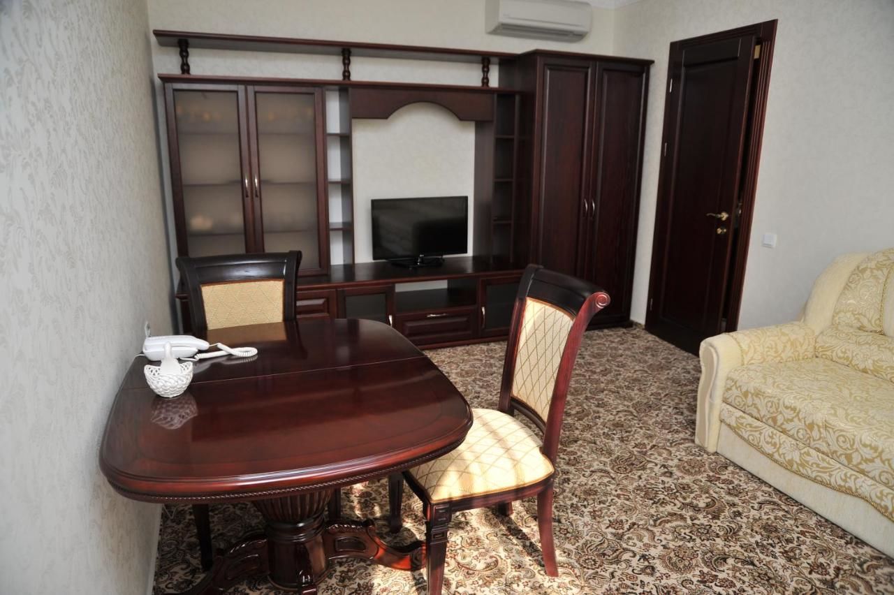 Отель Slava Hotel Запорожье-24