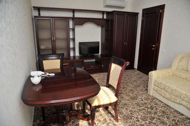 Отель Slava Hotel Запорожье-23